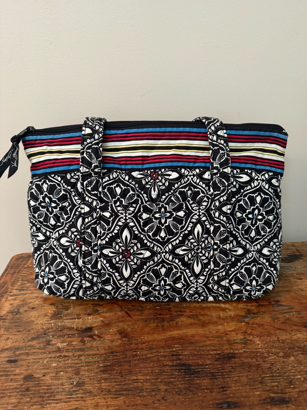 Retired Vera Bradley Zip Top Tote in “Barcelona”